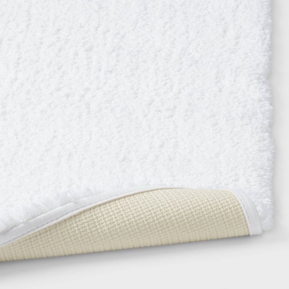 Threshold Spa plush bath runner - Picture 3 of 7